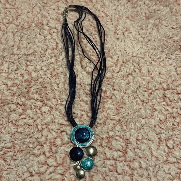 Jewelry - Elegant Blue and Silver Necklace